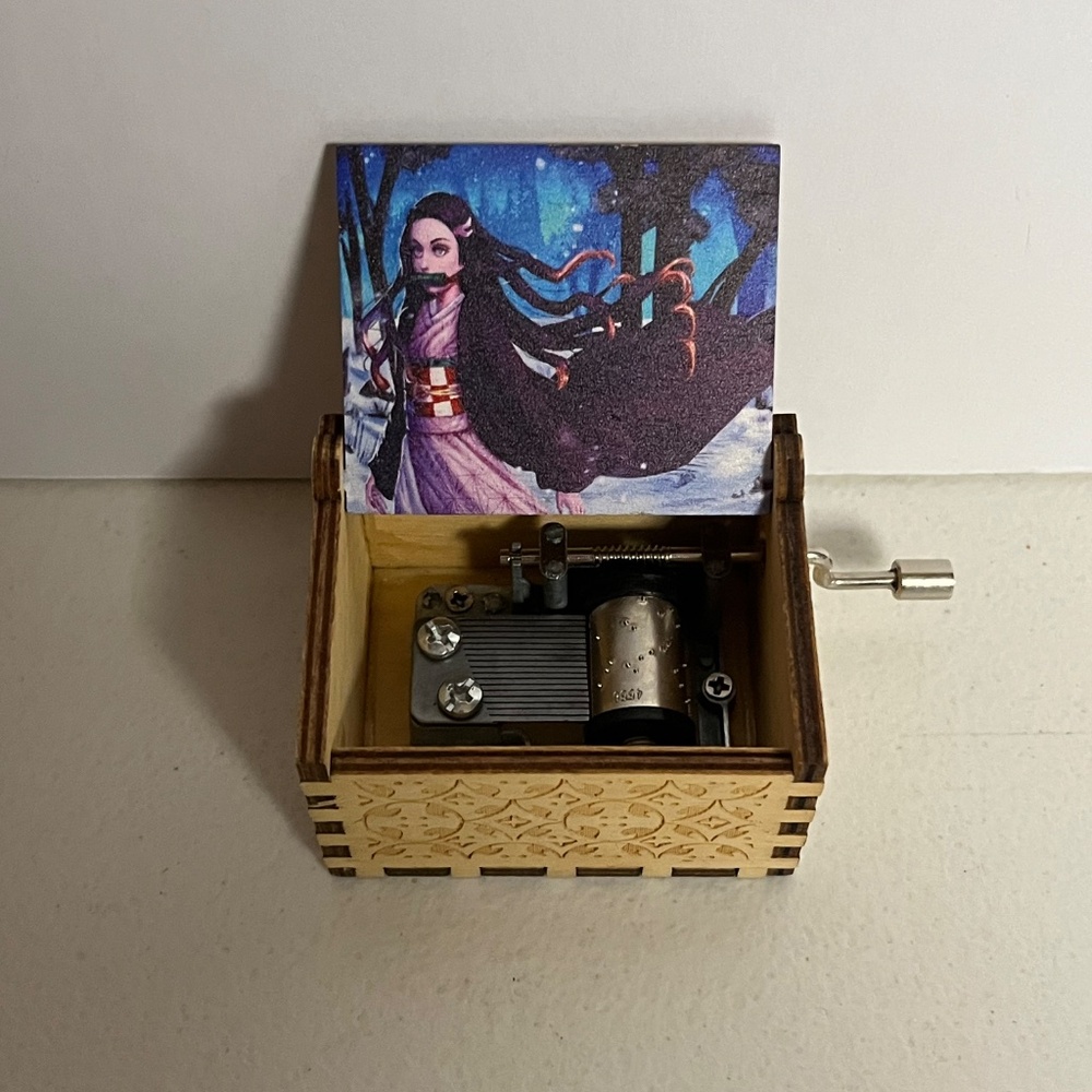 Demon Slayer Nezuko Hand Crank Music Box Pink Blue New Music